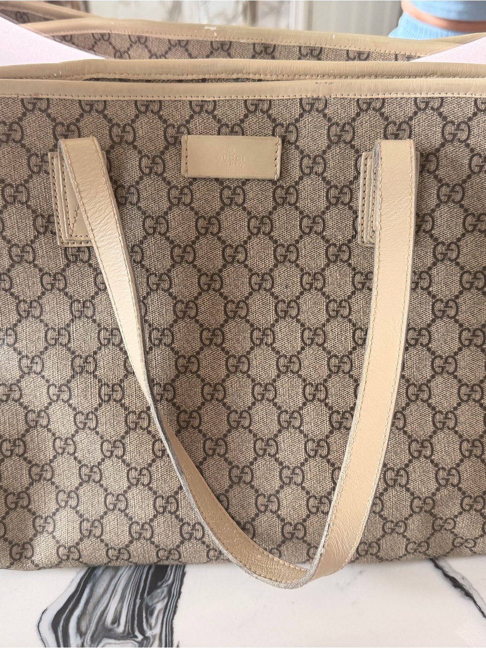 Gucci Authentic  Beige GG Supreme Canvas Tote with Cream Leather Trim